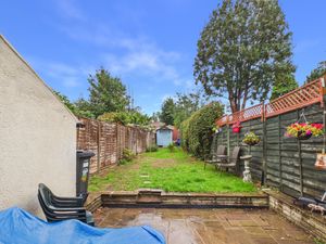 REAR GARDEN- click for photo gallery